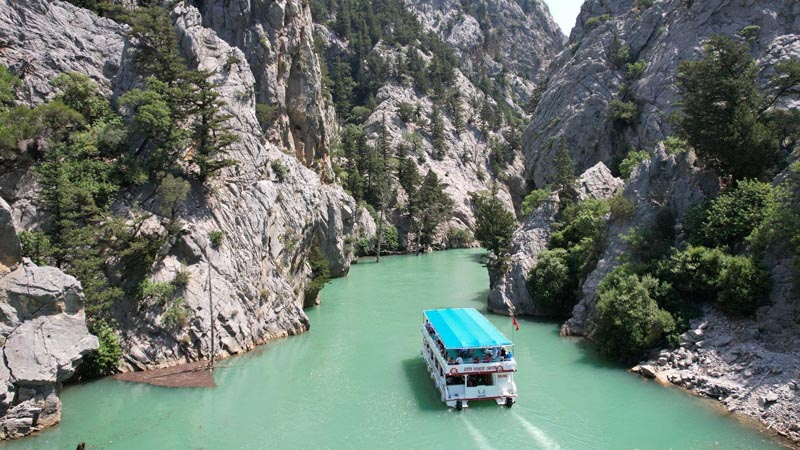 Is Green Canyon Worth It? (2026 Honest Guide + Prices + Booking Tips) 2 green canyon catamaran tour